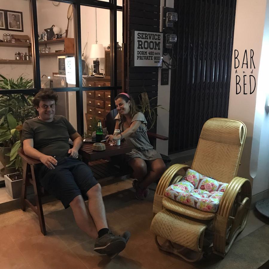 Barandbed Urt Hostel Surat Thani Buitenkant foto