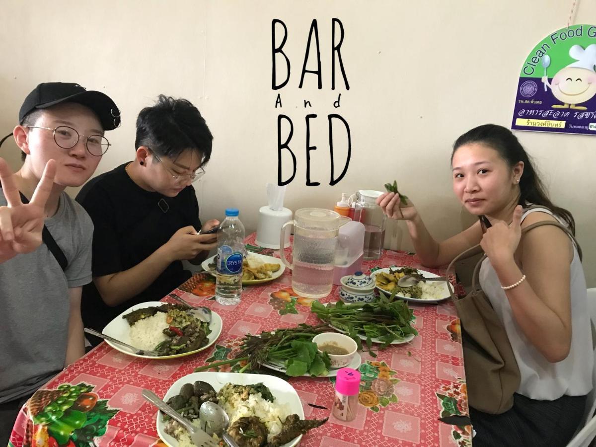Barandbed Urt Hostel Surat Thani Kamer foto
